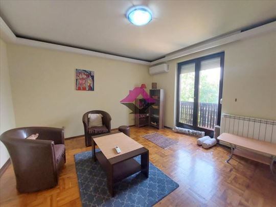 Cerak, Stojana Matića, 53m2, zastakljena lođa, nam
