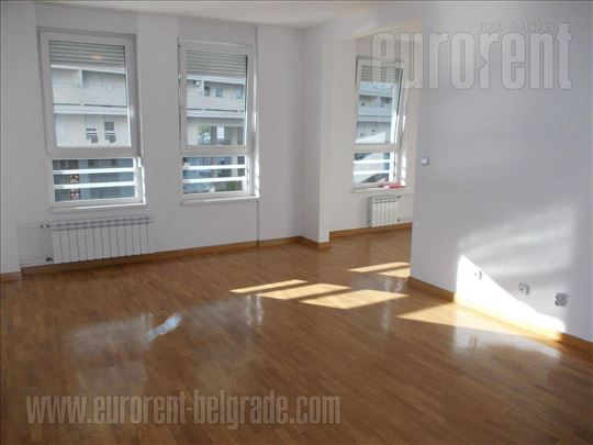 ID#31024, Izdavanje, Stan, Belville, 56 m2