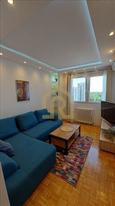 Izdavanje, stan, Gandijeva, 43m2, Id1635