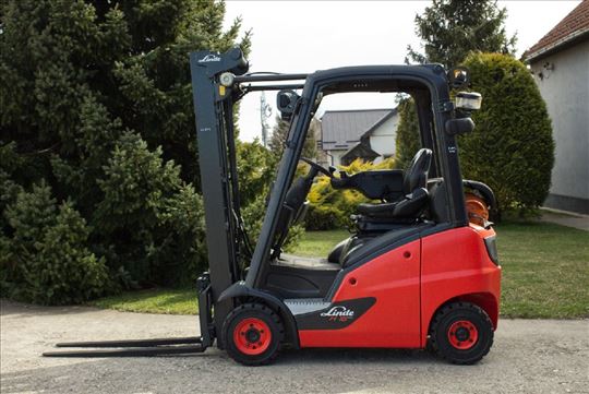 LPG čeoni viljuškar Linde H16T 1,6t / 3.450mm