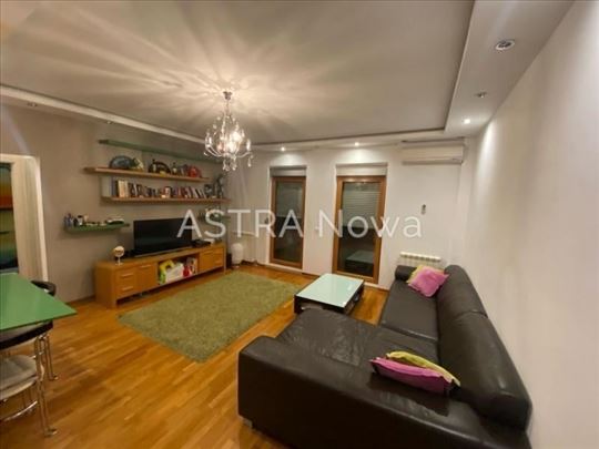 Nova zgrada, 2.0 namešten stan