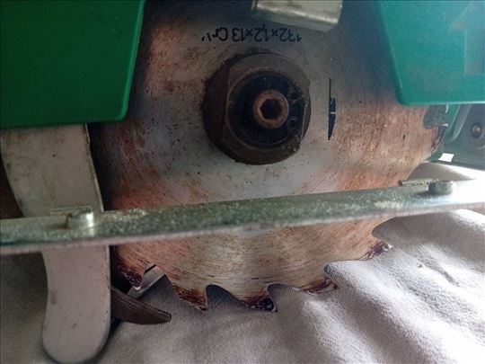 Metabo ručni cirkular 550w,ispravan