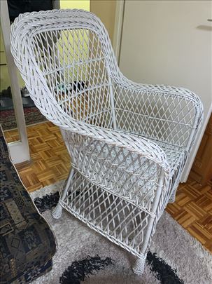 Ratan fotelja