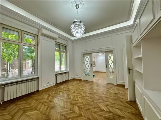 Salonac na prodaju, Dorcol, 5 soba, 122m2