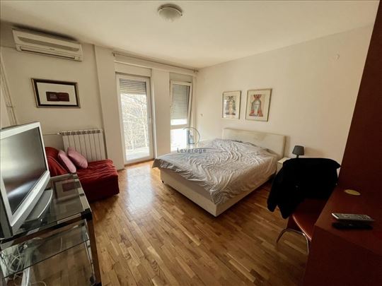 Slavija, Bulevar oslobođenja, 35 m2