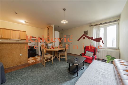 Vozdovac, Kostolacka, 3.5, 71 m2 sa terasom