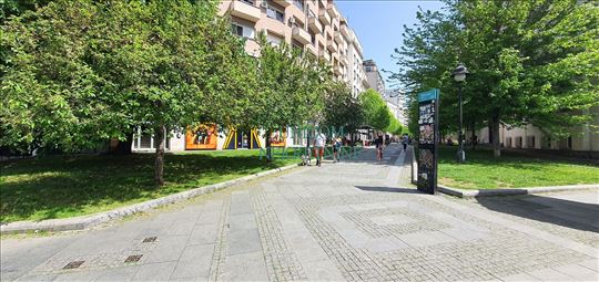 2.0 66m2(T) +2 gar.mesta CENTAR-Stari Grad