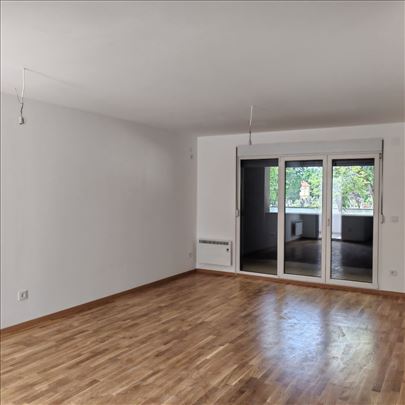 2.0 Pančevo,novogradnja,useljiv, uknjižen