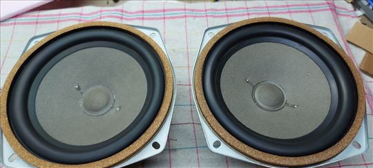 Canton sestice hi-fi mekani basevi na 4 oma