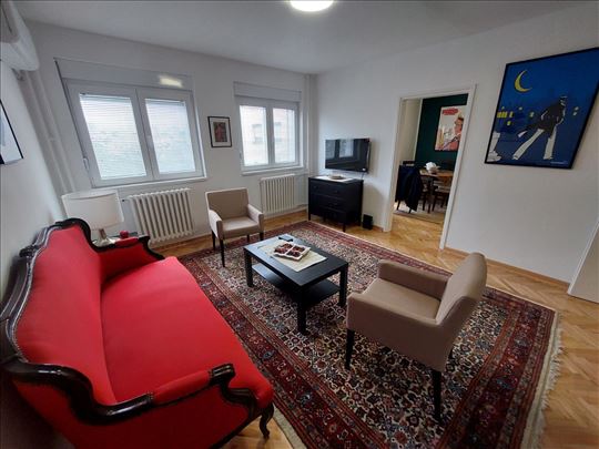 Dorćol, Žorža Klemansoa, renoviran stan, sve novo