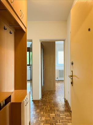 Karaburma, Salvadora Aljendea, 2.0 - 57m2, 3/5, 