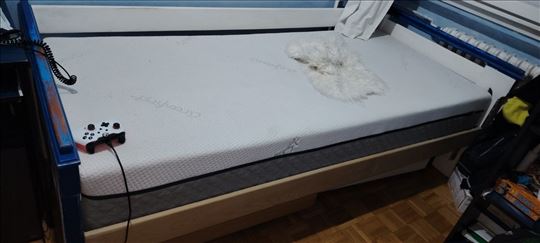 Krevet sa 2 fioke