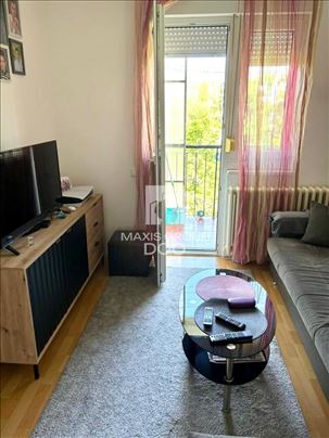 Odličan stan od 50m2, uknjižen - ul. Stara Detelin