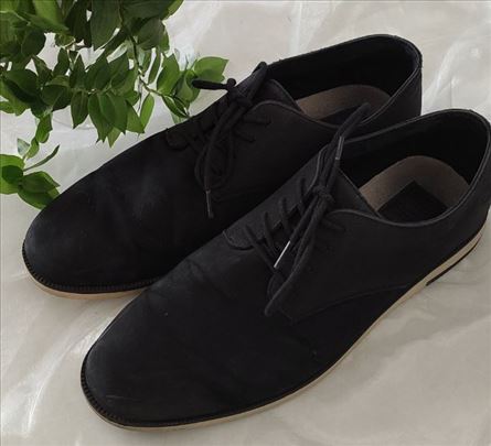 Bershka lagane cipele br.43 - DG 27.5 cm