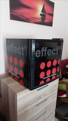 Mini bar frizider Effect