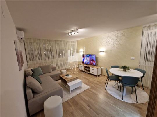 Ustanička, komplet renoviran i namešten 2.0 stan I