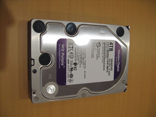 WD Purple 4TB 3.5 256MB Sata 3 - Malo korišćen