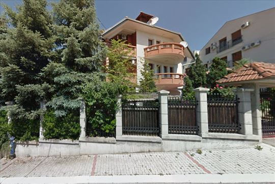120m2 – Pivljanina Baja, Dedinje, Beograd