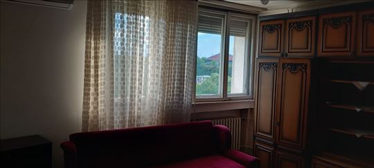2.0 Bulevar Zorana Đinđića, 45, CG, uknjižen 