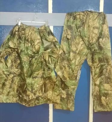 Kišna kabanica komplet novo jakna i pantalone