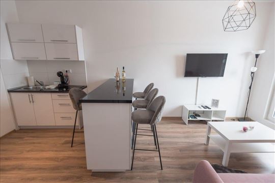 Loznica, Banja Koviljača, Stan, 1.5, 32m2