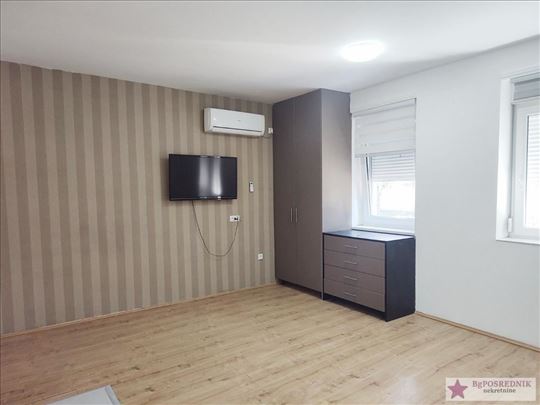 Palilula, Borča, Jna, 38m2+4m2