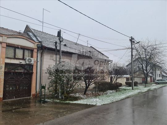 Sombor centar kuca uknjizeno 212m2 - komforan dom!