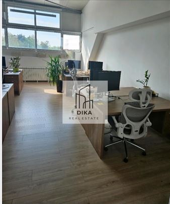Kancelarija u sklopu poslovne zgrade, 490e sa raču