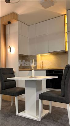Lastavice, blok 58, 31 m2