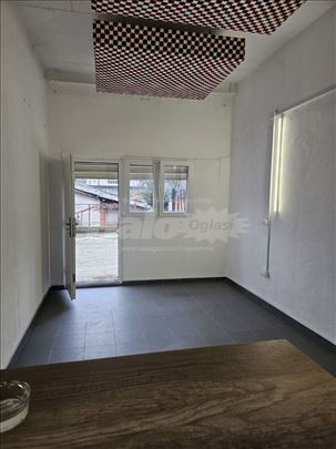 Lokal 17m2 ustanicka ulica