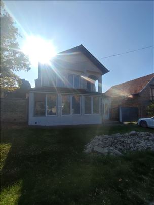 Lux kuća u Kovačici
