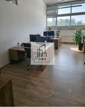Pp, open space, 160m2, 1700e sa računima