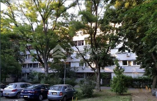 Savski kej, Blok 70, 96m2, trosoban