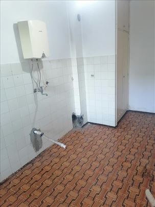Stan za renoviranje, Kanarevo Brdo, 59m2