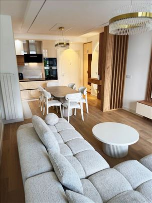 Extra 61m2, 2.0, Nov, Top pozicija,Miran,Garaža
