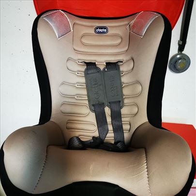 Chico autosediste za decu do 15kg