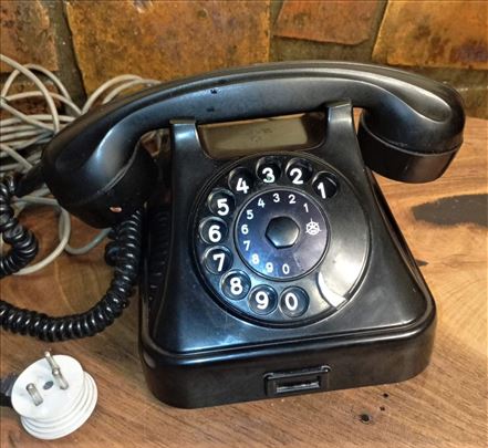 ISKRA telefon s kraja 50-ih, mislim da je ispravan