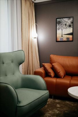 Lux dvosoban stan u centru Kragujevca 