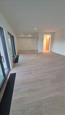 Super LUX penthaus u BW King's Park Residences