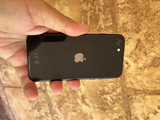 iPhone se 2020 64 gb kao nov,nova baterija