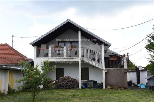 Kuca na reci Tamis - Jabuka - Pancevo