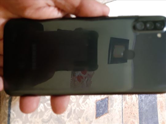 Samsung  J 4+ 
