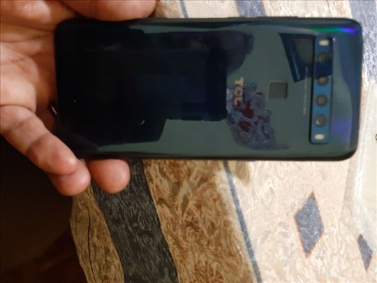 TCL 10 L