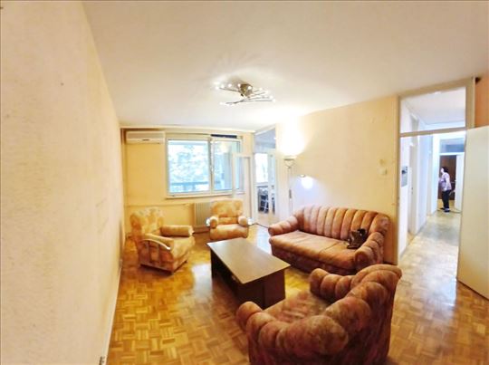 Batajnica Bihaćka 70 kv – 4,0 -  3/4 – 125 000eur