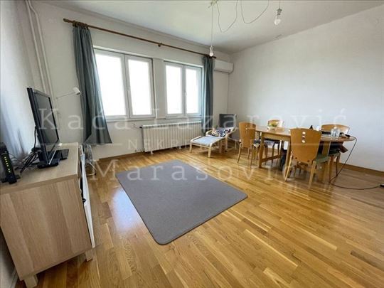 Bulevar Vojvode Mišića kod Koste Glavinića ID#4757