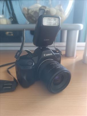 Fotoaparat Canon Eos 850 i blic