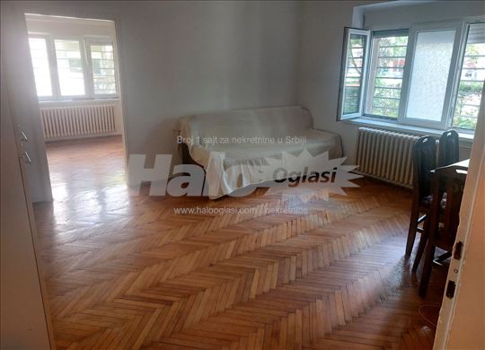 Izdavanje stana Novi Beograd