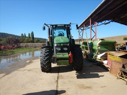 John Deere 7730  traktor