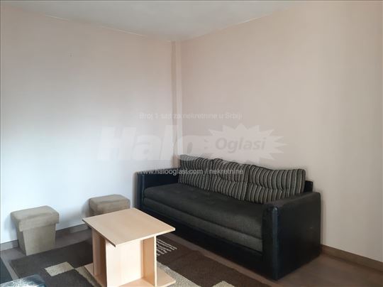 Komforan stan za izdavanje u Mirijevu