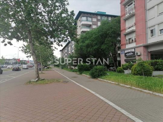 Na prestižnoj lokaciji  u neposrednoj blizini Aren